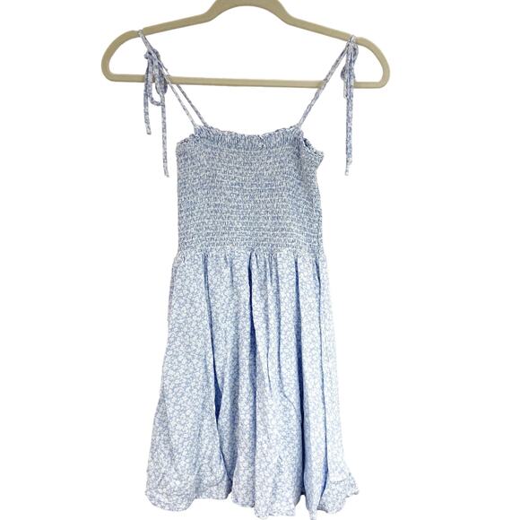 Windsor S Baby Blue Floral Smocked Tie Up Spaghetti Strap Mini Sun Dress - Picture 2 of 6